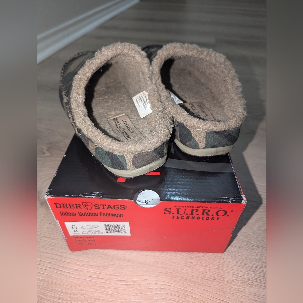 Boys Deer Stags cozy slippers